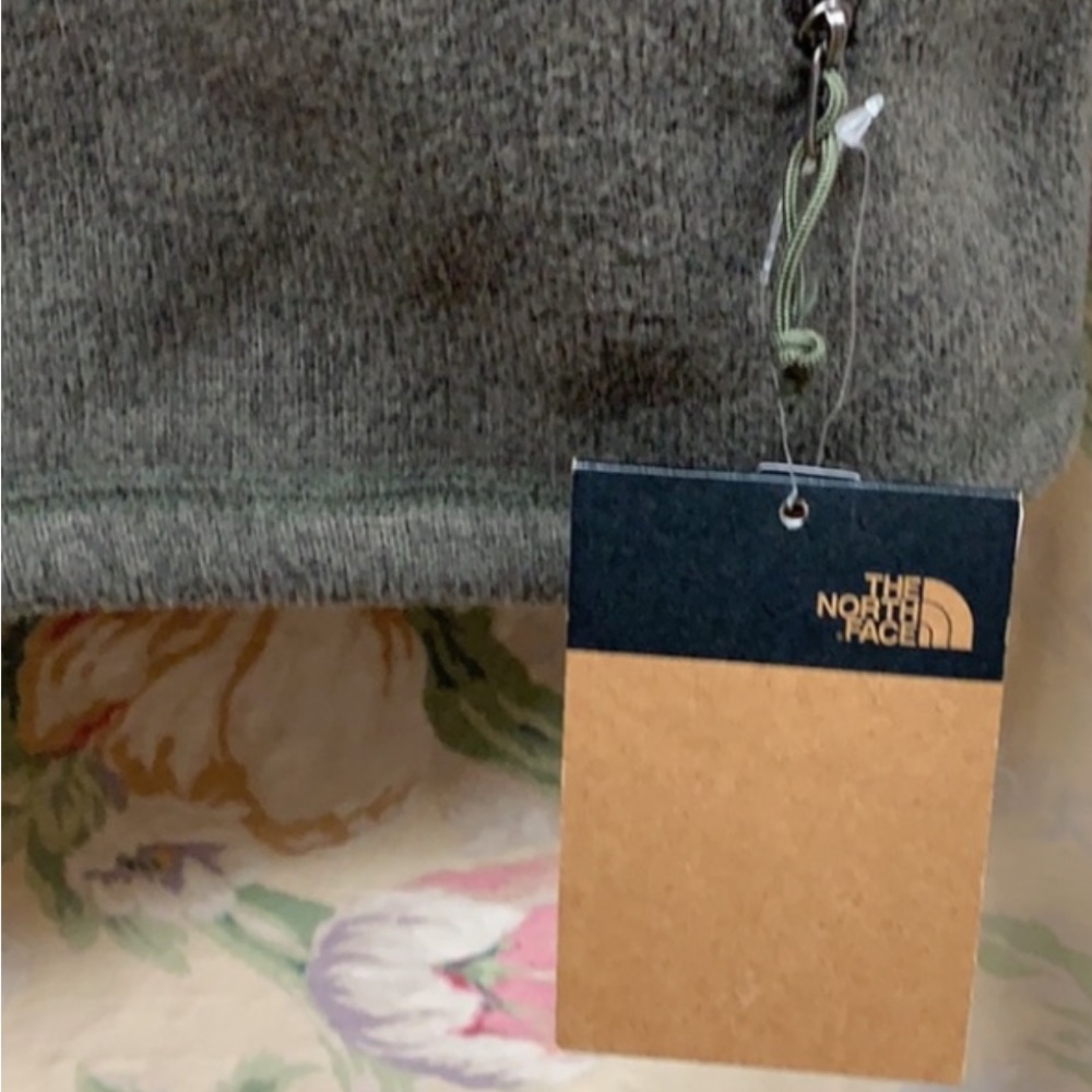 The North Face Men's Gordon Lyons Vest - Picture 6 of 13